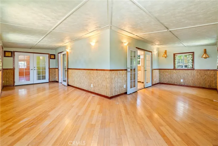 155 N 2nd Street, Shandon, California 93461