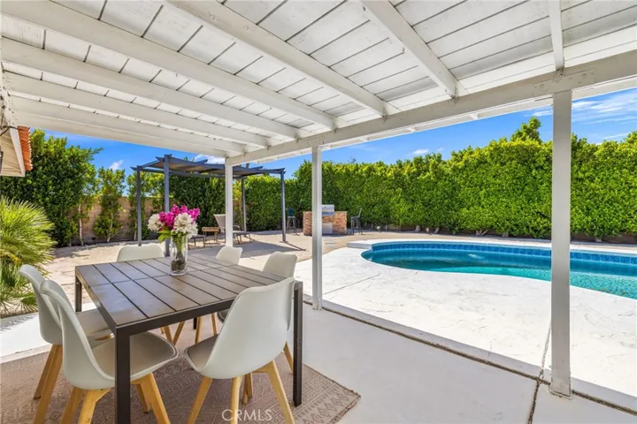 1489 E Francis Drive, Palm Springs, California 92262