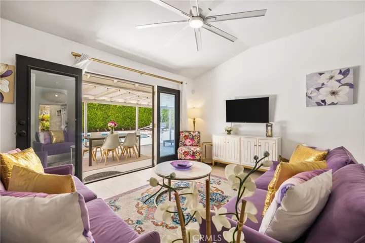 1489 E Francis Drive, Palm Springs, California 92262