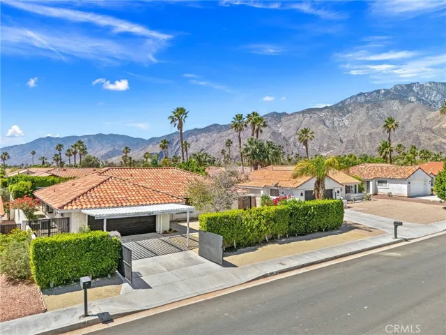 1489 E Francis Drive, Palm Springs, California 92262