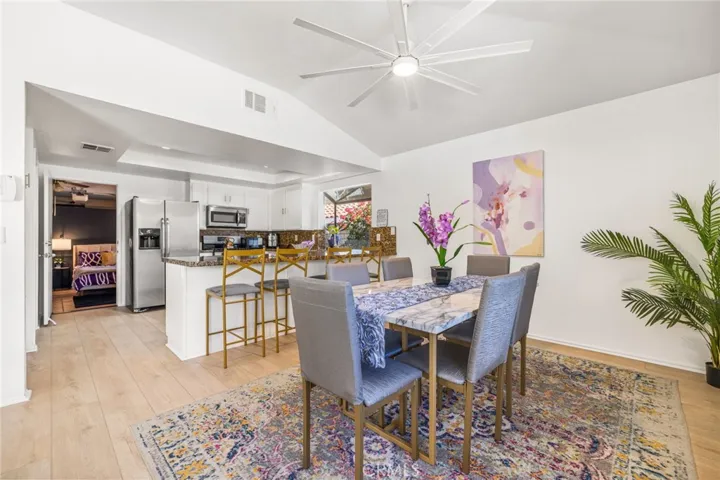 1489 E Francis Drive, Palm Springs, California 92262