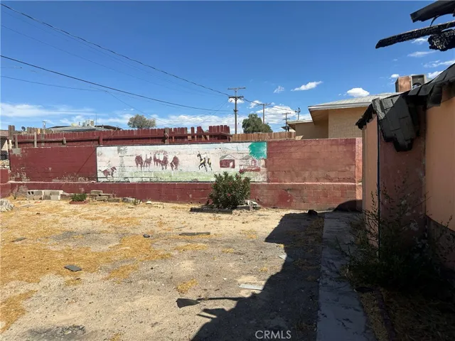 341 S Muriel, Barstow, California 92311