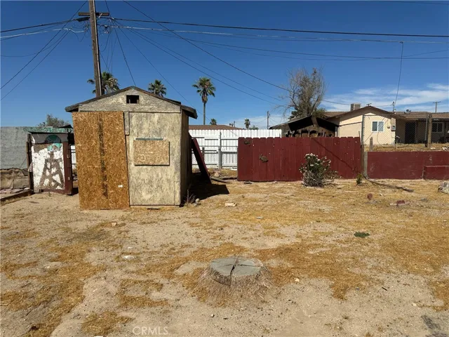 341 S Muriel, Barstow, California 92311
