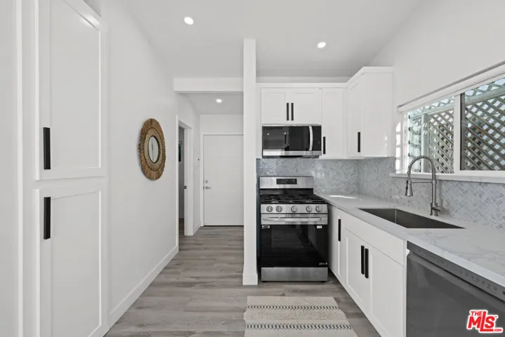 25154 Malibu Road 2, Malibu, California 90265