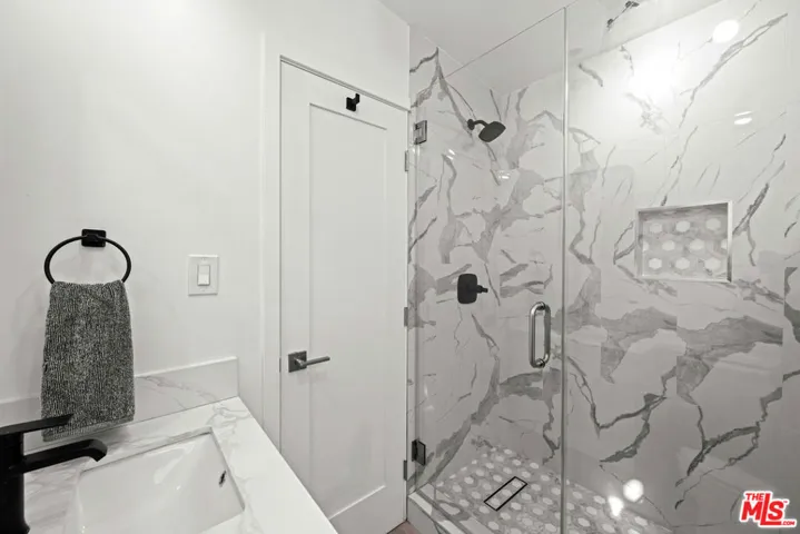 25154 Malibu Road 2, Malibu, California 90265
