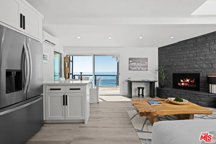 25154 Malibu Road 2, Malibu, California 90265