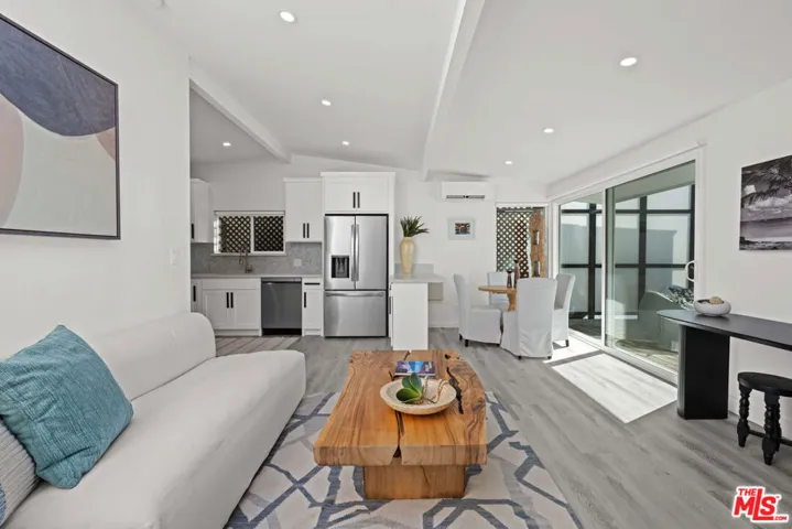 25154 Malibu Road 2, Malibu, California 90265