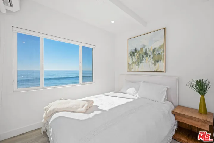 25154 Malibu Road 2, Malibu, California 90265