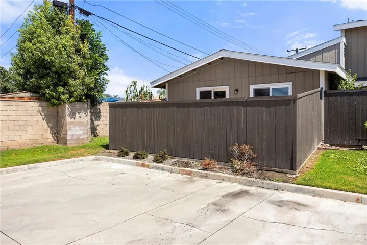 2369 S Reservoir, Pomona, California 91766