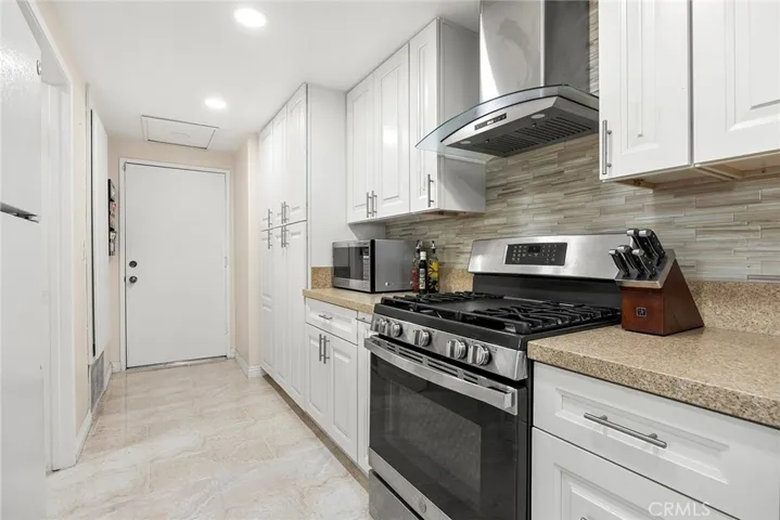 2369 S Reservoir, Pomona, California 91766