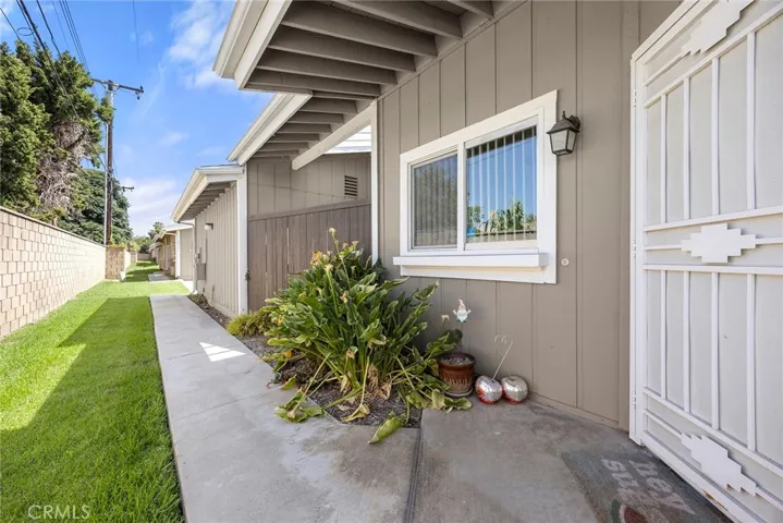 2369 S Reservoir, Pomona, California 91766