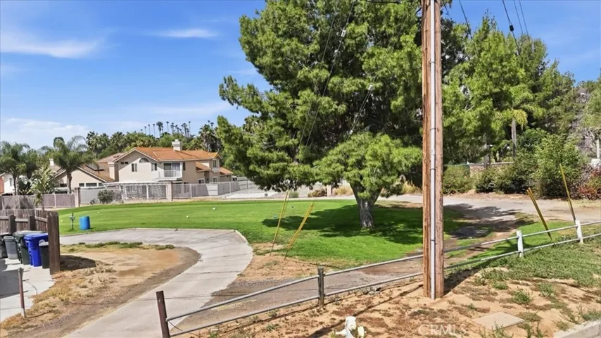 GOLF COURSE VIEW FROM FRONT OF HOME