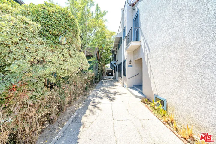 2331 4th Avenue, Los Angeles, California 90018