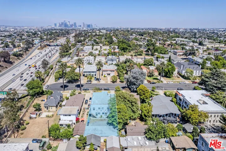 2331 4th Avenue, Los Angeles, California 90018