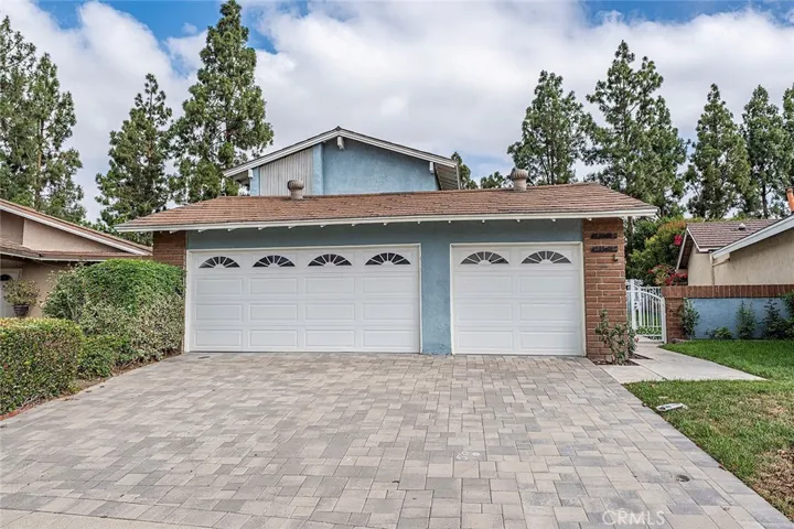 61 Sparrowhawk, Irvine, California 92604