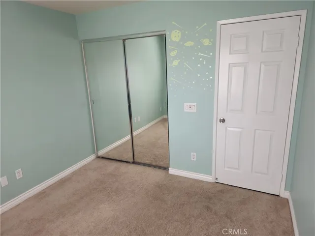 962 Redtail, Corona, California 92879