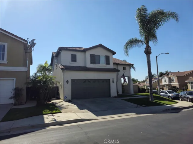 962 Redtail, Corona, California 92879