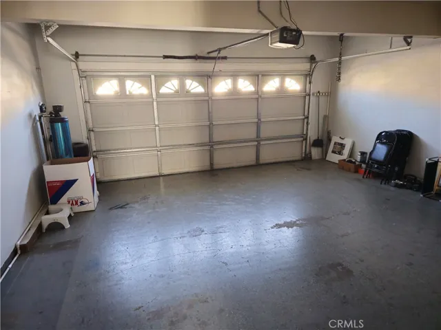 962 Redtail, Corona, California 92879