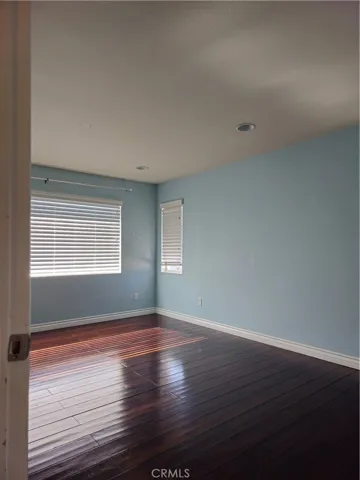 962 Redtail, Corona, California 92879
