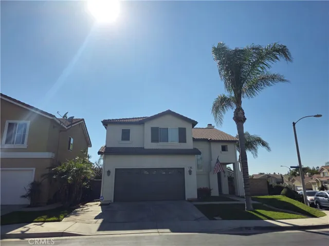 962 Redtail, Corona, California 92879