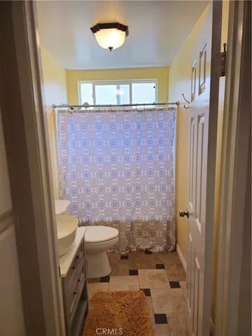 962 Redtail, Corona, California 92879