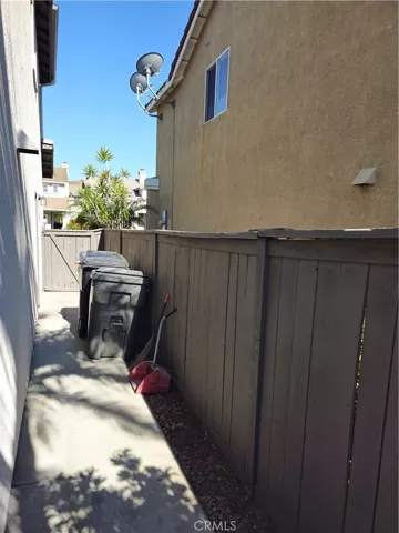 962 Redtail, Corona, California 92879