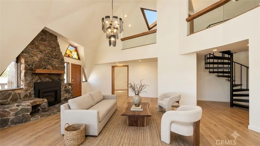 Disclaimer: Some photos have been virtually staged to illustrate the property’s potential. Furnishings and décor shown are not included in the sale.



