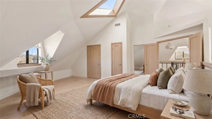 Disclaimer: Some photos have been virtually staged to illustrate the property’s potential. Furnishings and décor shown are not included in the sale.