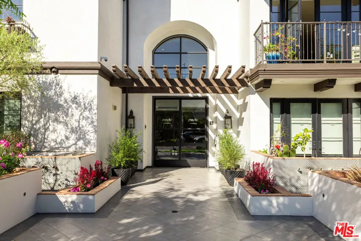 1333 S Orange Grove Avenue Ph501, Los Angeles, California 90019