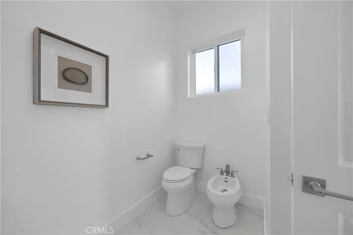 12151 Reagan, Los Alamitos, California 90720