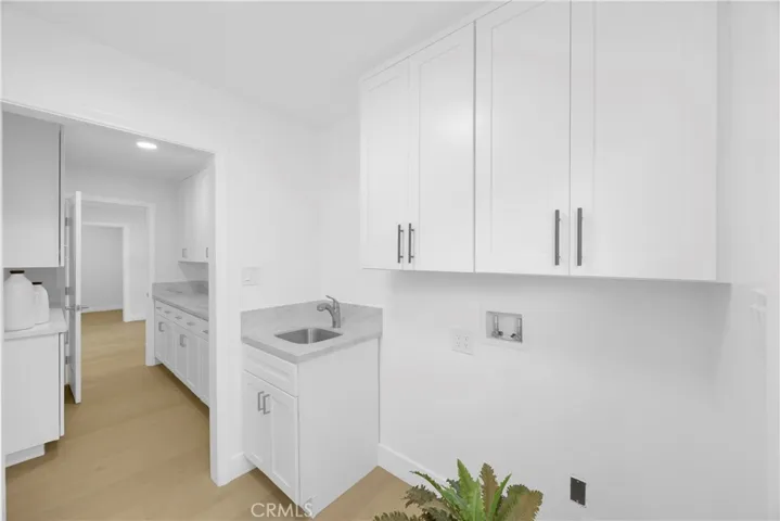 12151 Reagan, Los Alamitos, California 90720