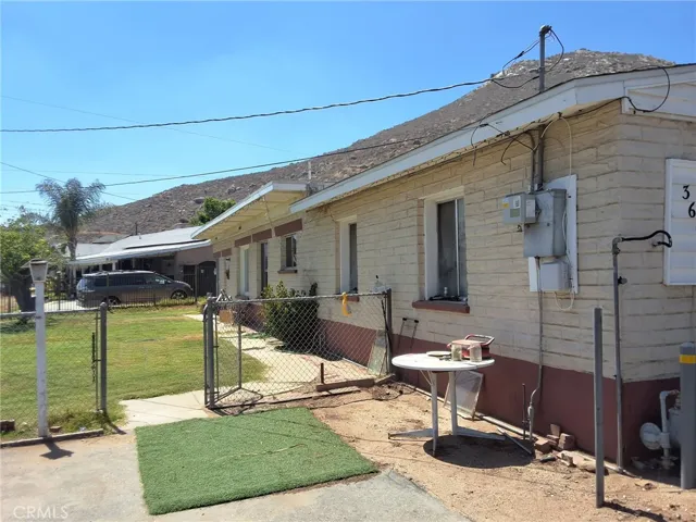 3685 Scenic, Jurupa Valley, California 92509