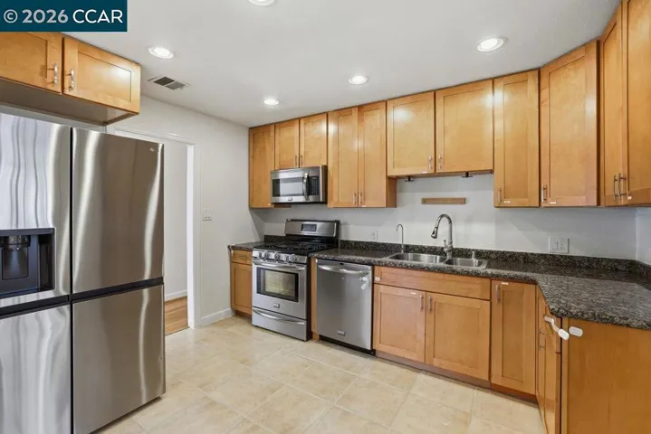 3561 Sophia Way, Sacramento, California 95820