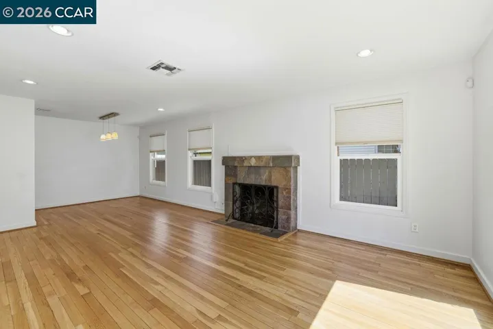 3561 Sophia Way, Sacramento, California 95820