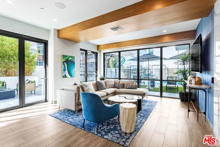 1333 S Orange Grove Avenue Ph505, Los Angeles, California 90019