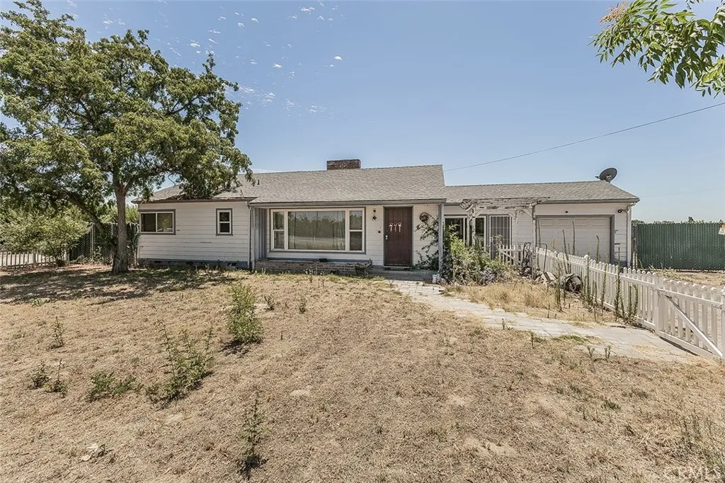 17209 E Floral