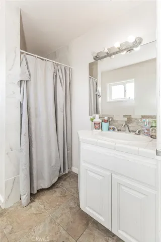 17209 E Floral, Reedley, California 93654