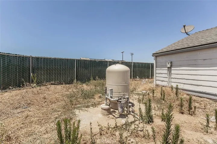 17209 E Floral, Reedley, California 93654