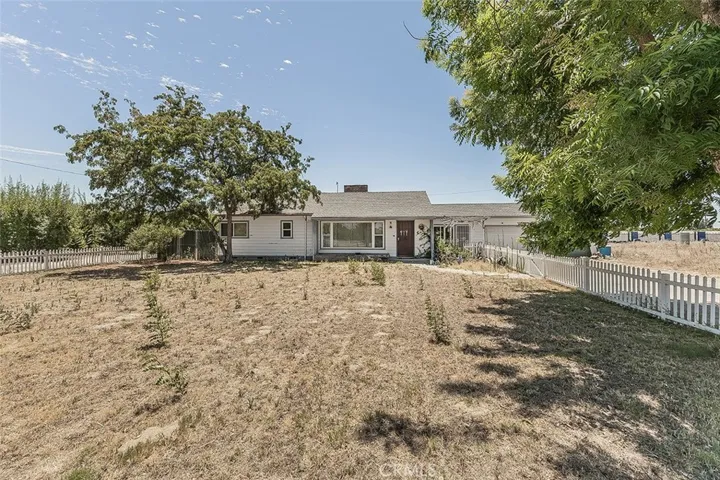 17209 E Floral, Reedley, California 93654