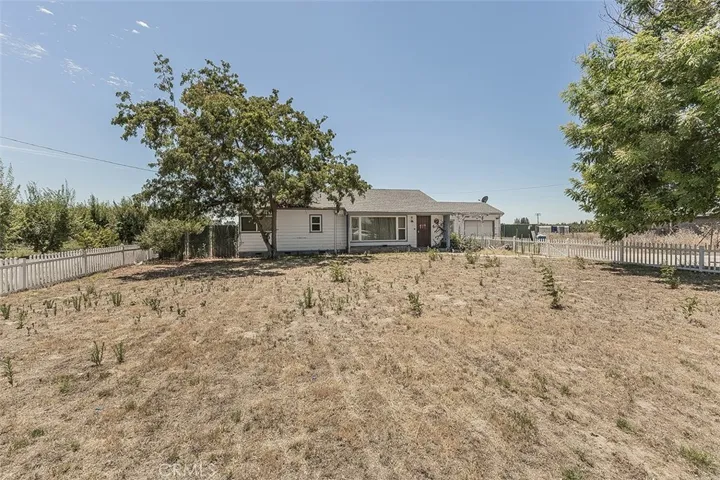 17209 E Floral, Reedley, California 93654