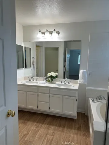 408 Middlebury Court, Claremont, California 91711