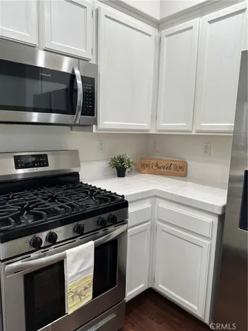 408 Middlebury Court, Claremont, California 91711