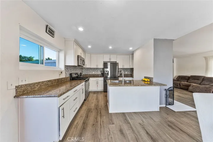 11529 Starlight Avenue, Whittier, California 90604