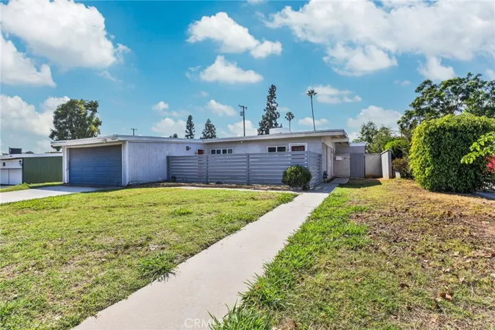 11529 Starlight Avenue, Whittier, California 90604