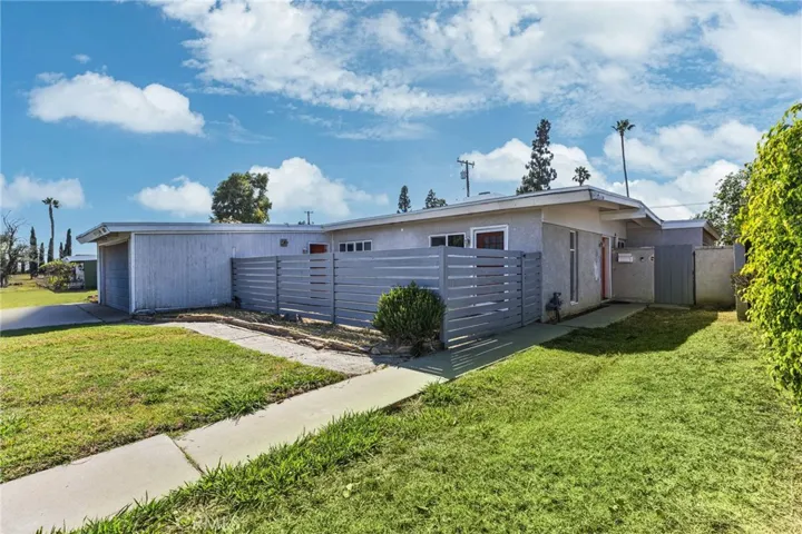 11529 Starlight Avenue, Whittier, California 90604