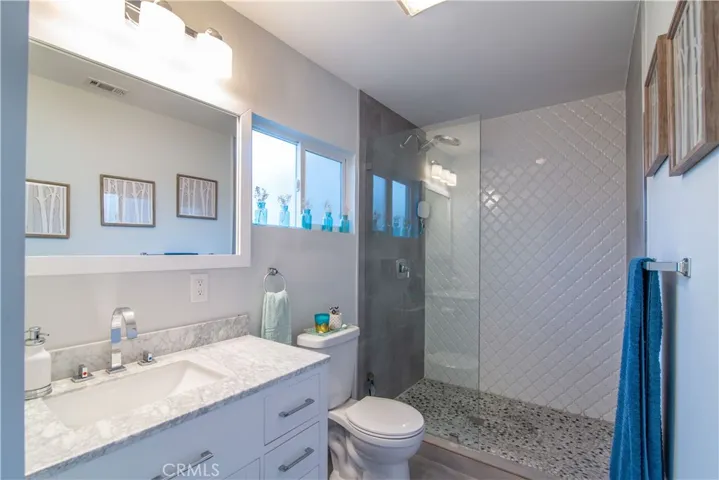 3820 Clark, Long Beach, California 90808