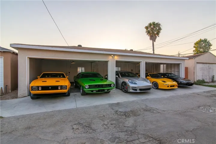 3820 Clark, Long Beach, California 90808
