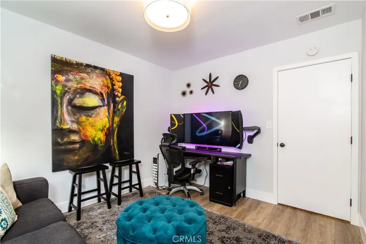 3820 Clark, Long Beach, California 90808