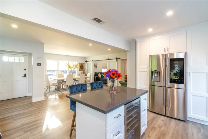 3820 Clark, Long Beach, California 90808