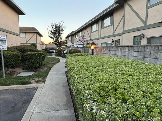 1115 W Francis F, Ontario, California 91762